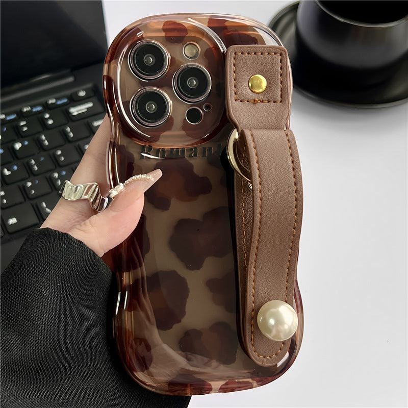 Leather case compatible with iPhone 15 16 case with wrist strap, leopard print.